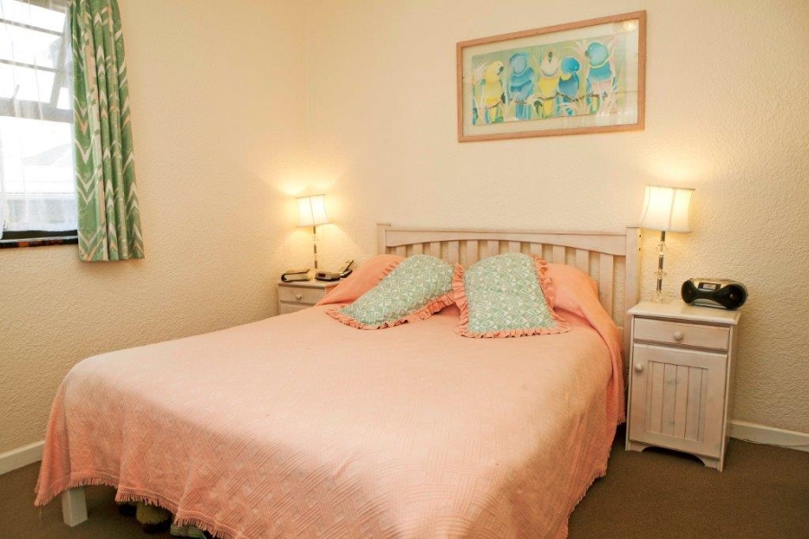 8 Bedroom Property for Sale in Fish Hoek Western Cape